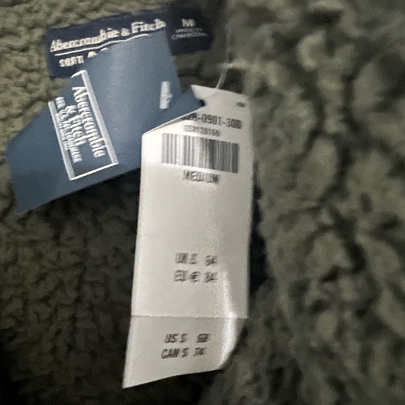 Abercrombie Sherpa 1/4 zip - new - Picture 6 of 6